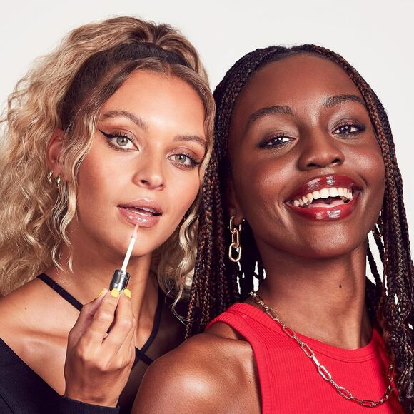 Rimmel London 6hr Stay Glossy  Lip Gloss 360 The Future is Pink 0.18 oz - Picture 7 of 7